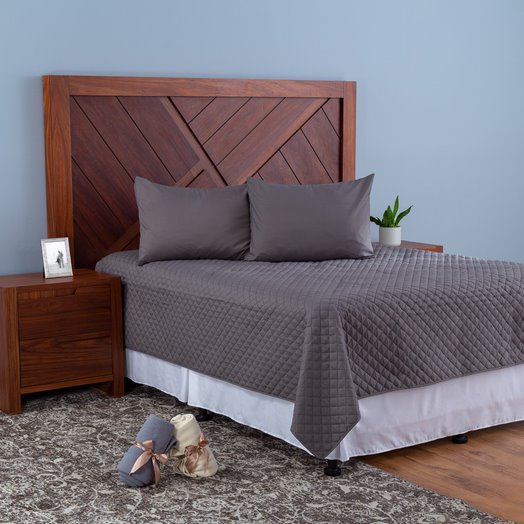 Set de Cubrecamas lisos  pinsonic, hipoalergénicos 100% poliéster